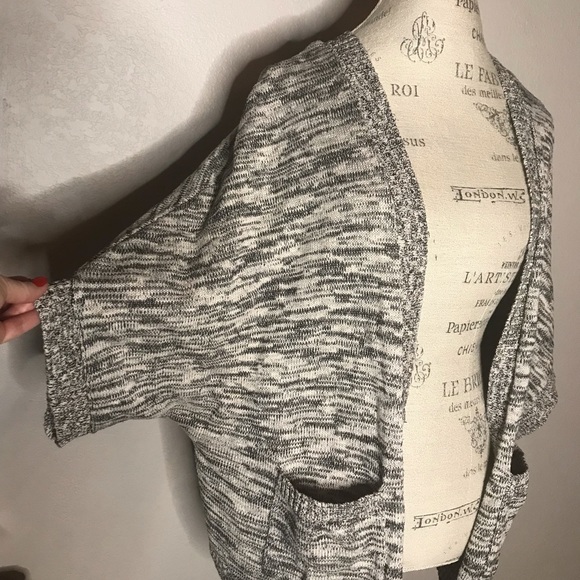 WEARING YOUR HEART ON YOUR SLEEVE Open Front Knit Batwing Cocoon Sweater - Picture 2 of 9